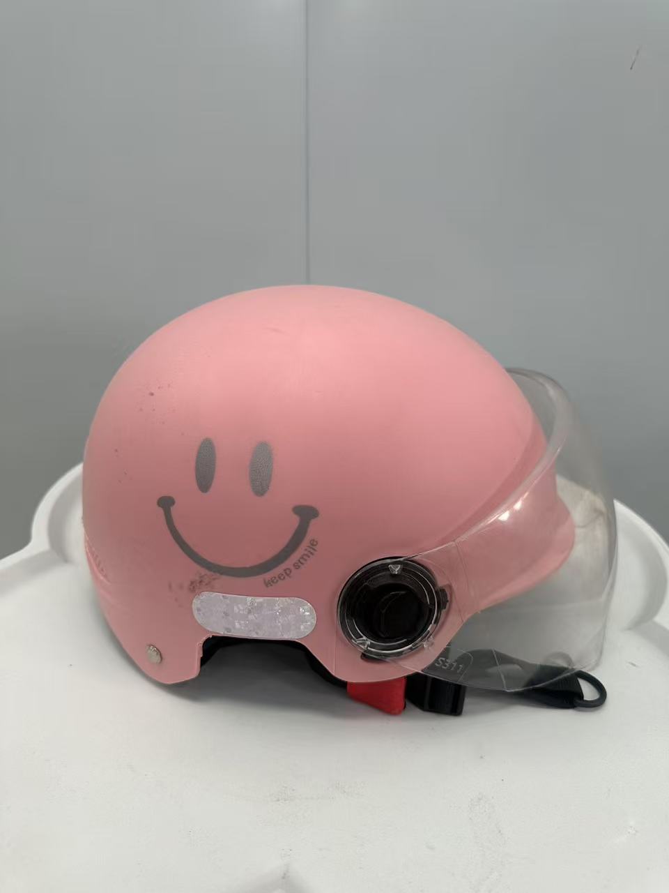 电动车女士头盔电瓶摩托车夏季通用四季安全帽半盔