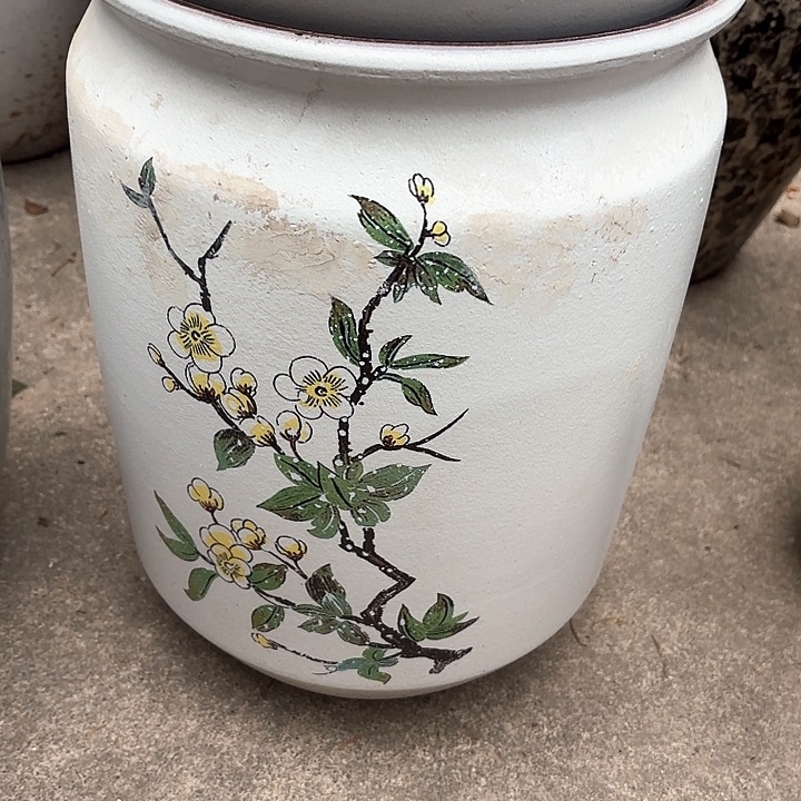 紫砂茶碗梅花微瑕不挑口径26*37一个