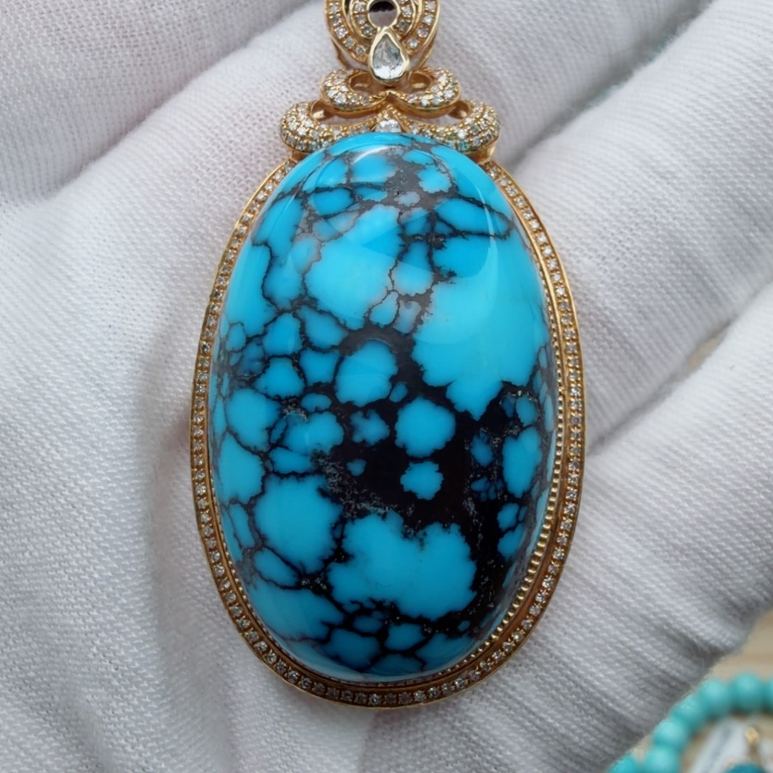 绿松石18K金镶嵌珠宝奇石