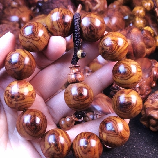 黄花梨/降香黄檀手串/手链进***去手串