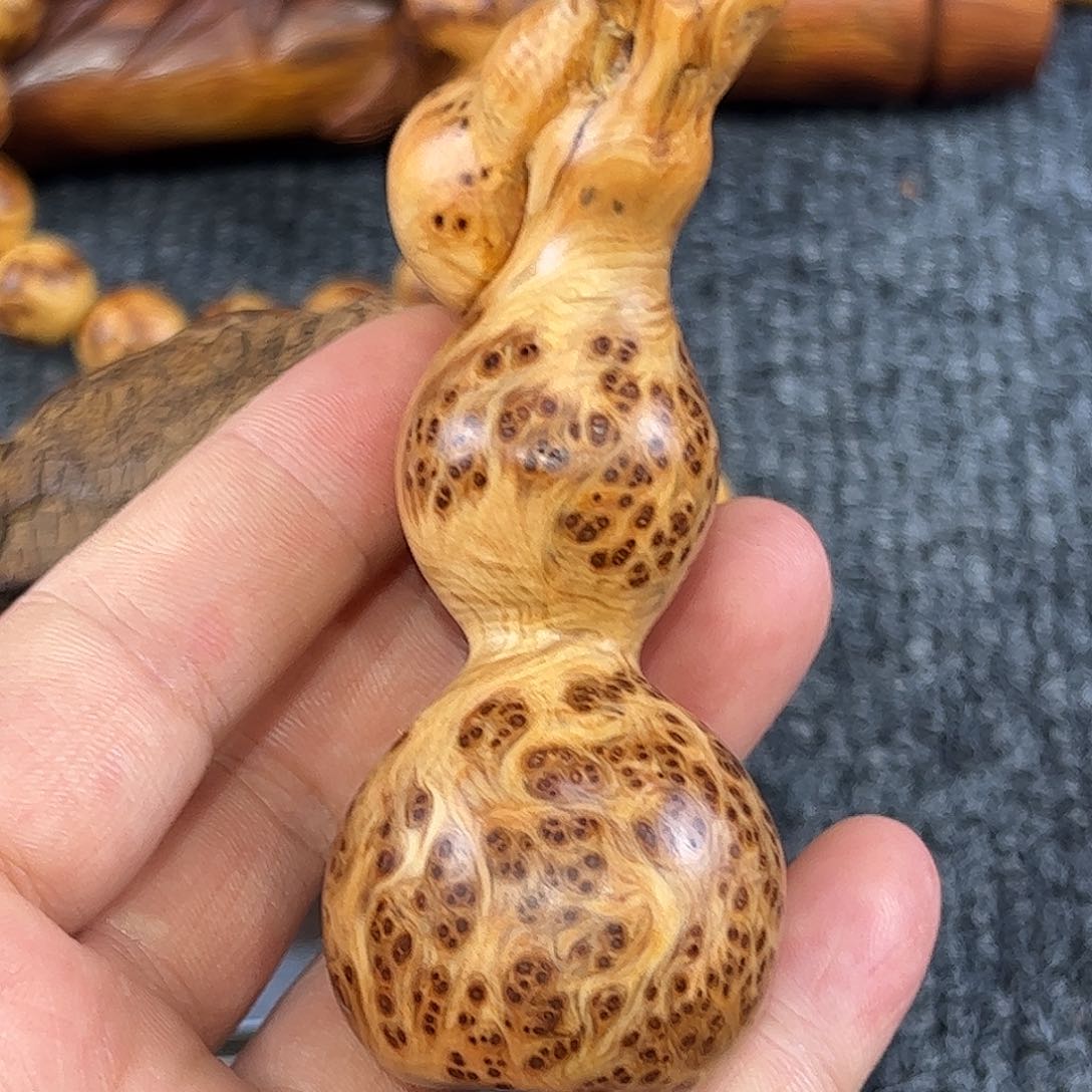 崖柏太行崖柏雀眼瘤花葫芦手把件