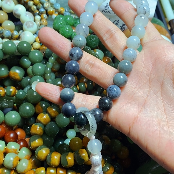 蛇纹石玉手链未镶嵌