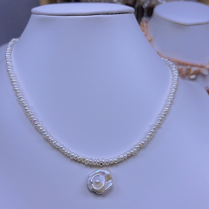 淡水珍珠颈饰合金
