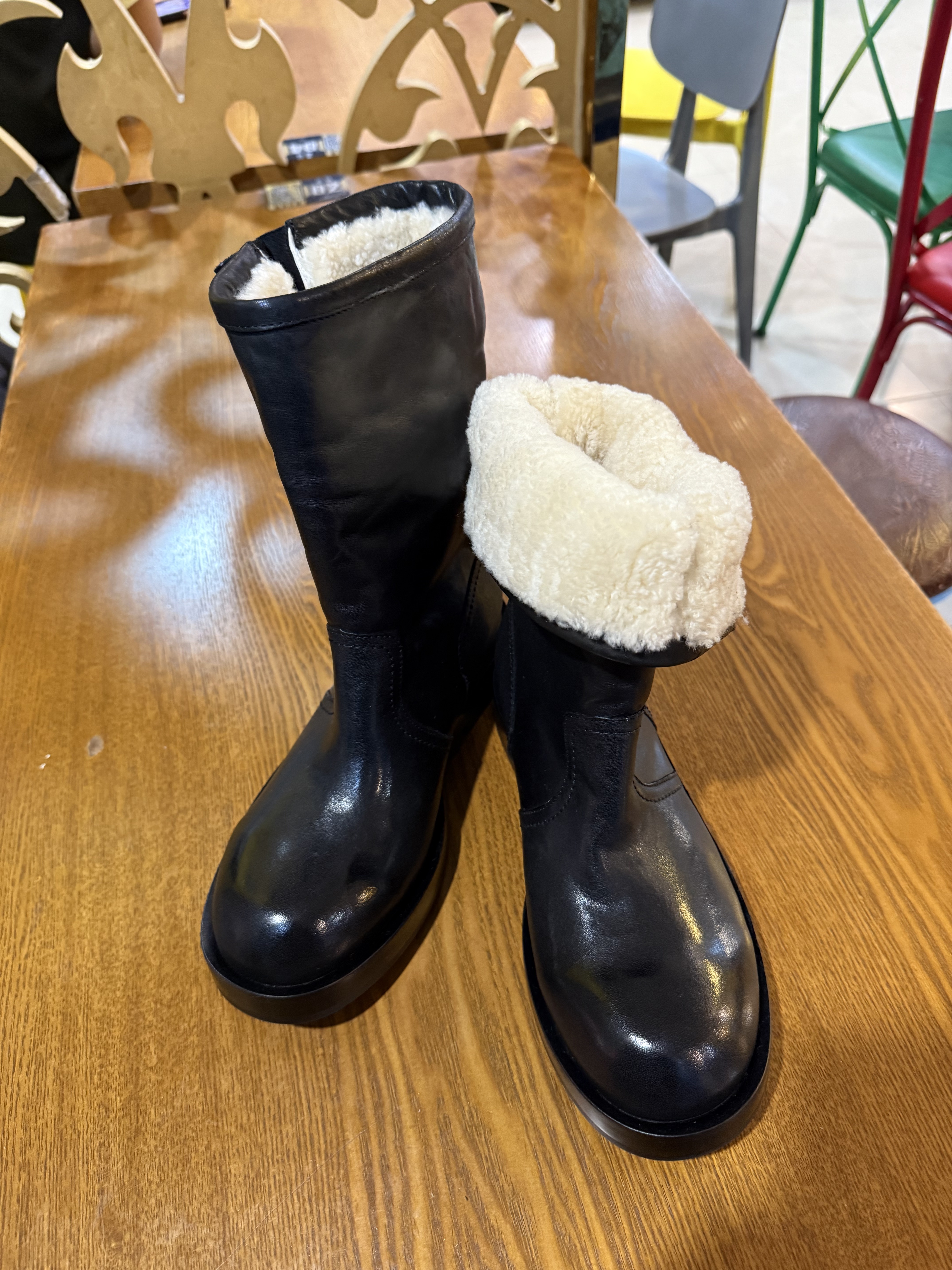 水洗马皮雪地靴女2025冬季马丁靴宽筒靴扣带女靴保暖厚底女鞋大码