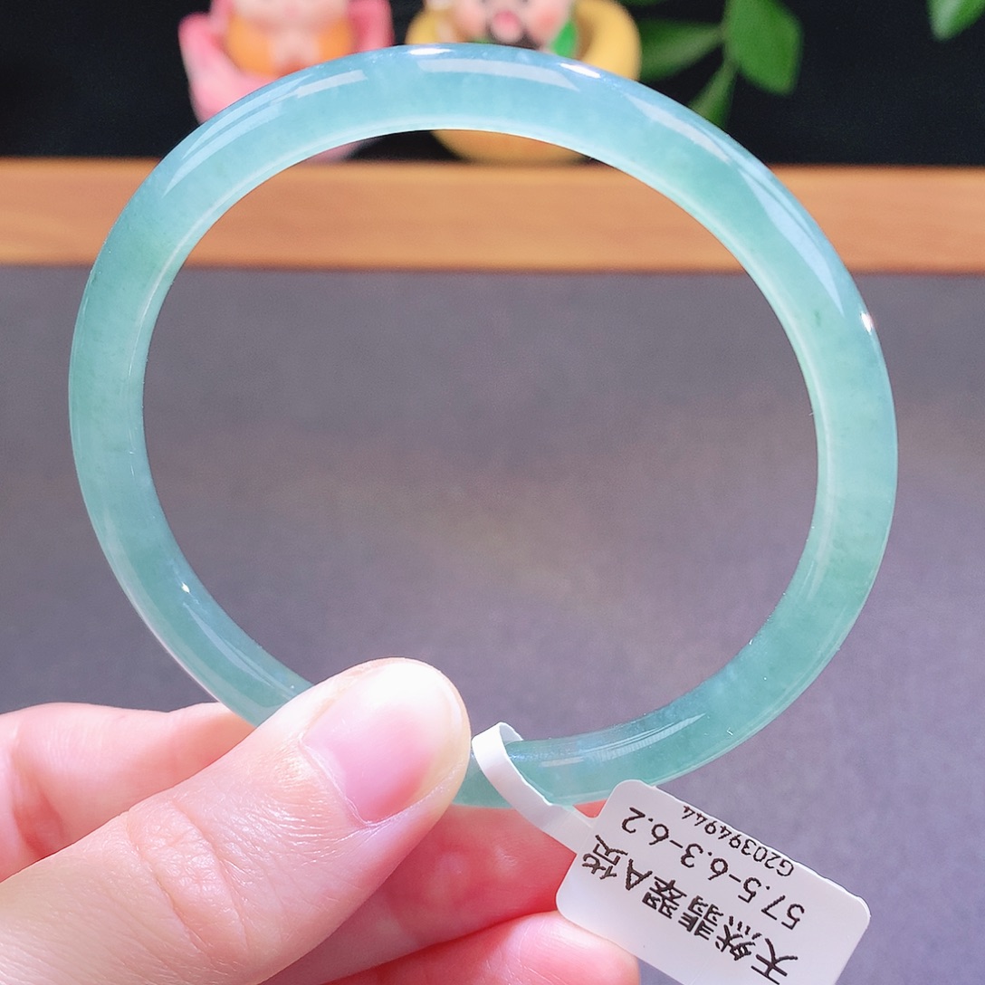 翡翠未镶嵌手镯天然翡翠