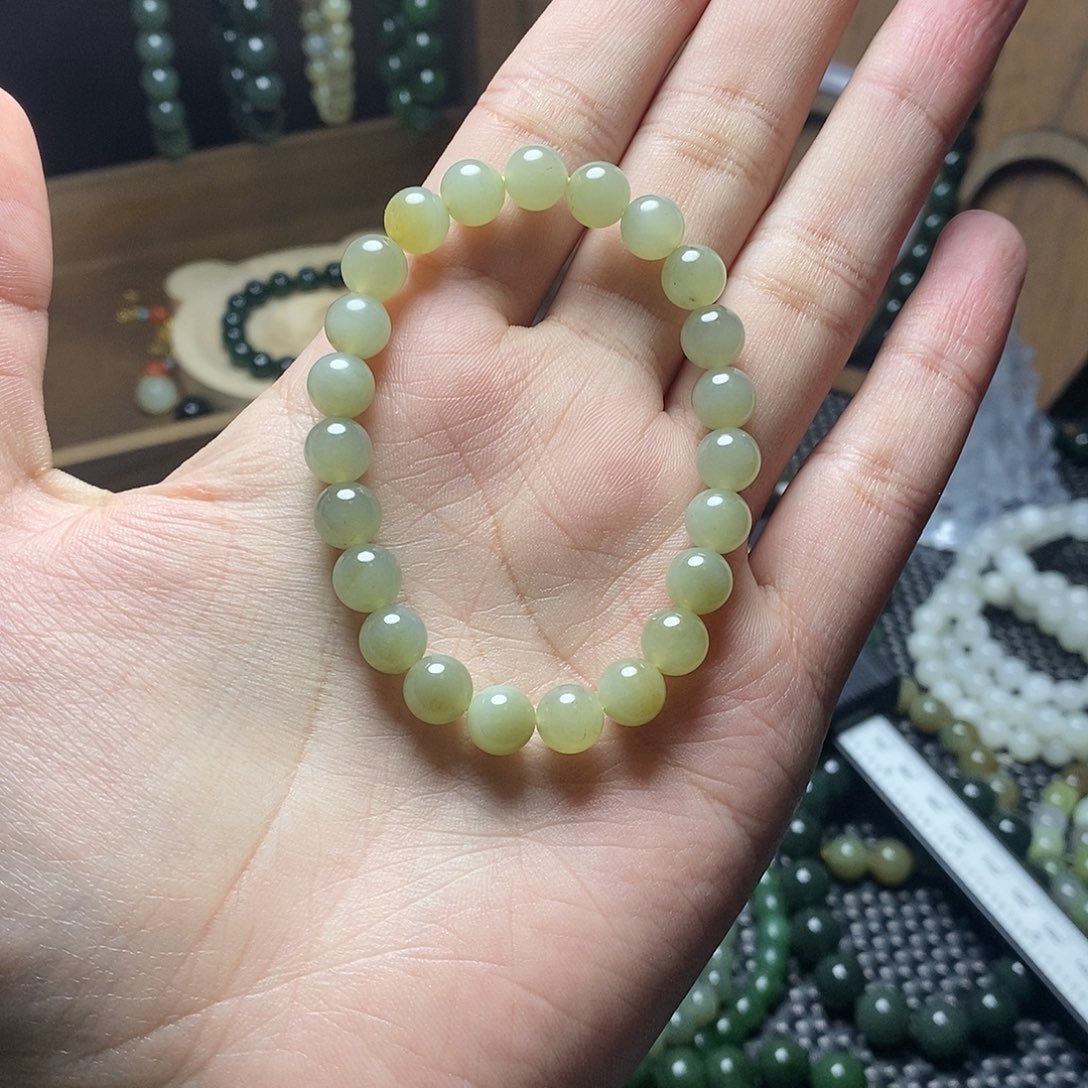 和田玉未镶嵌手串