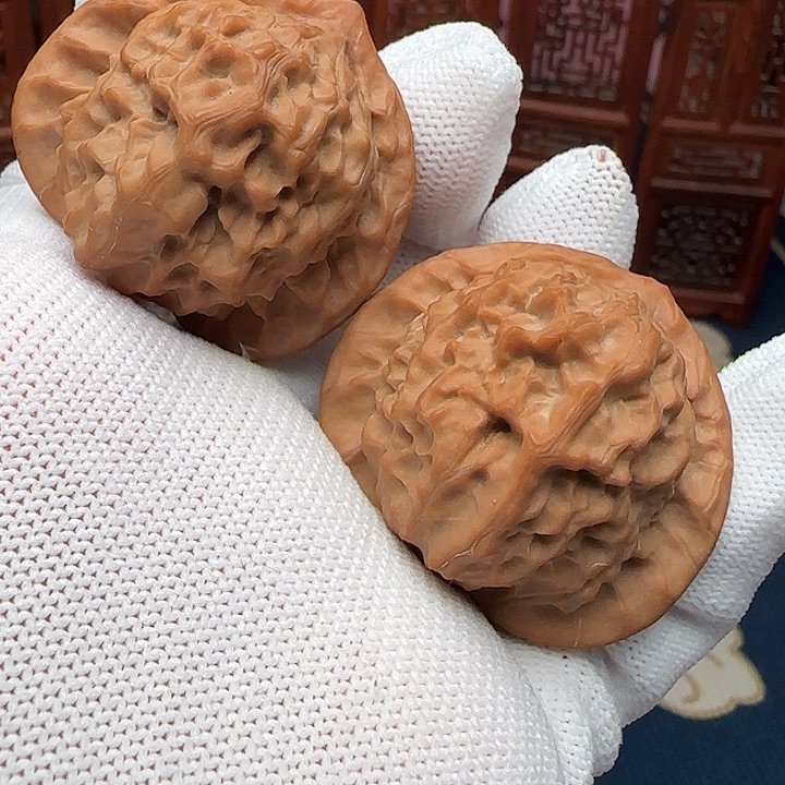 文玩核桃吊坠全品瓷娃娃42尺货头