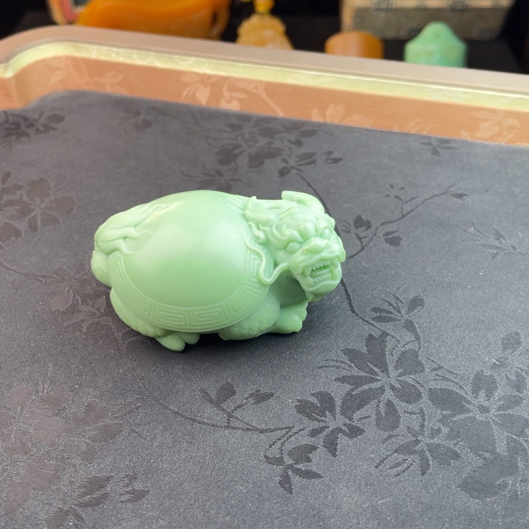 石英质玉（缅黄）未镶嵌颈饰u*