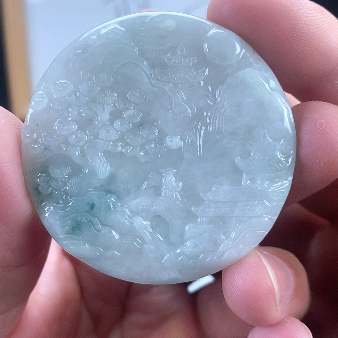 翡翠未镶嵌颈饰翡翠