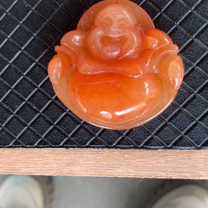 石英质玉（黄龙玉）未镶嵌颈饰