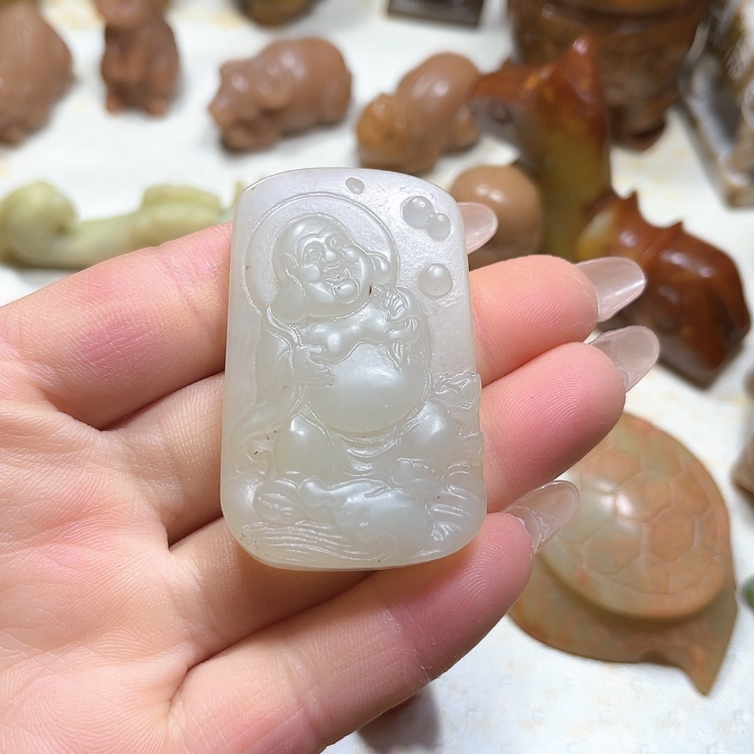 白玉菩提吊坠白玉菩提吊坠