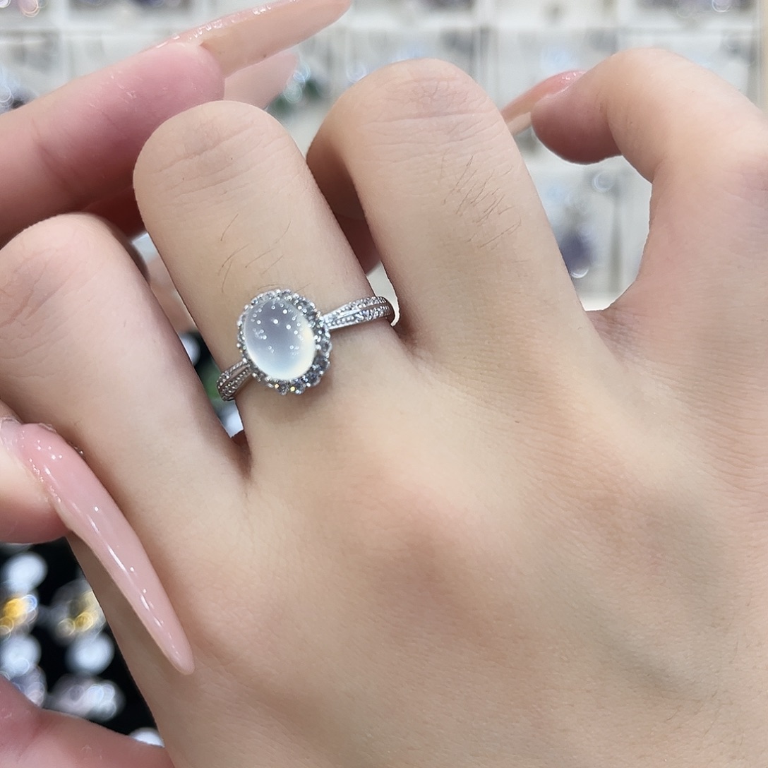 莫***名岫玉银S925镶嵌戒指