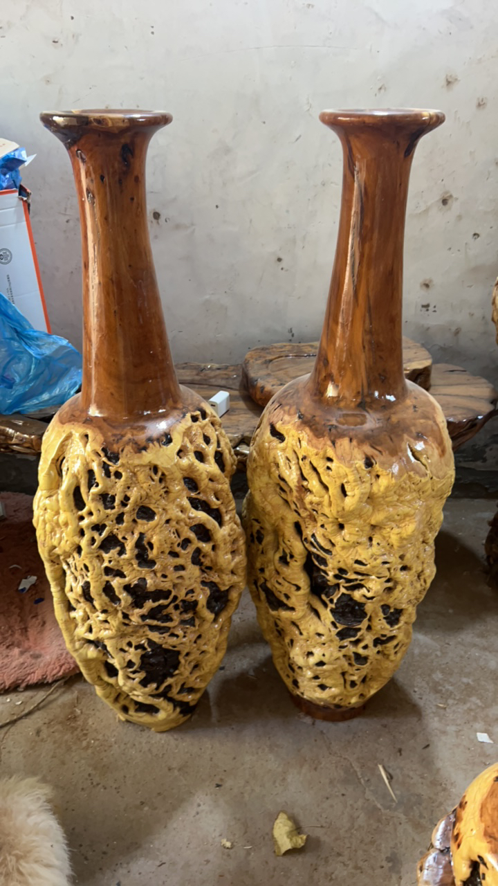 自然龙纹古枣木花瓶落地式