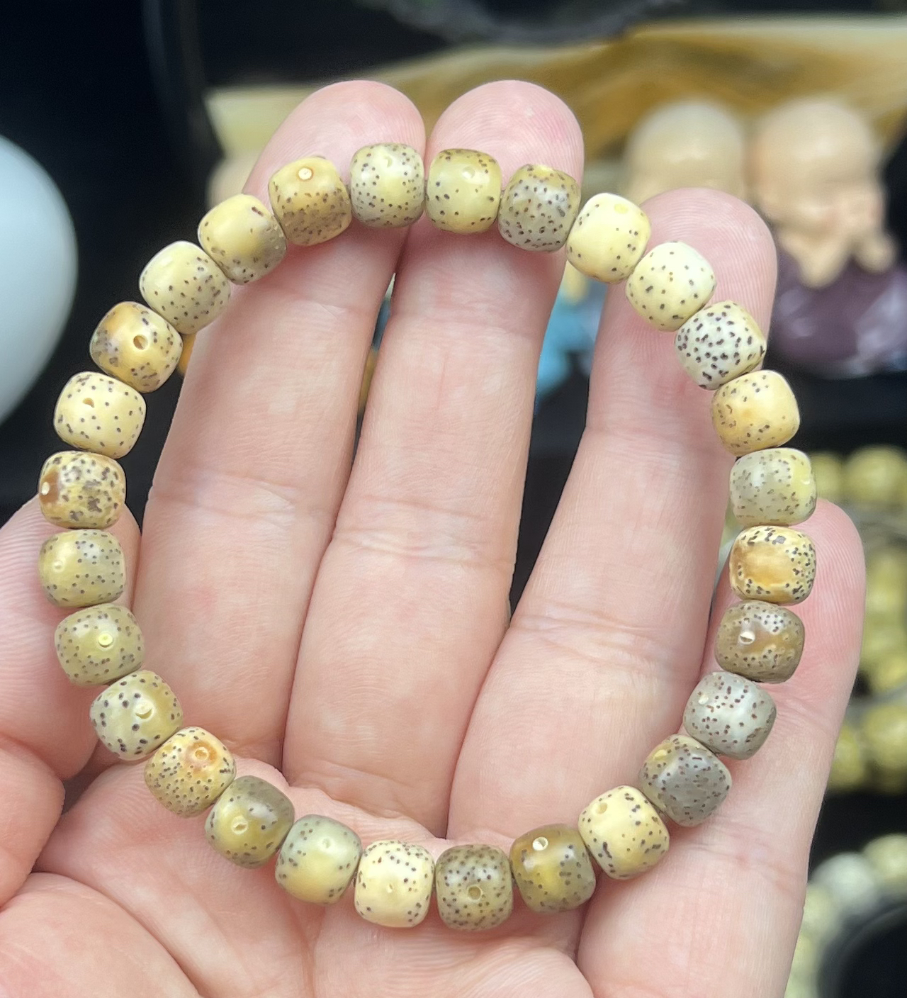 海南星月菩提随机一寸（尺寸、大小，料性）