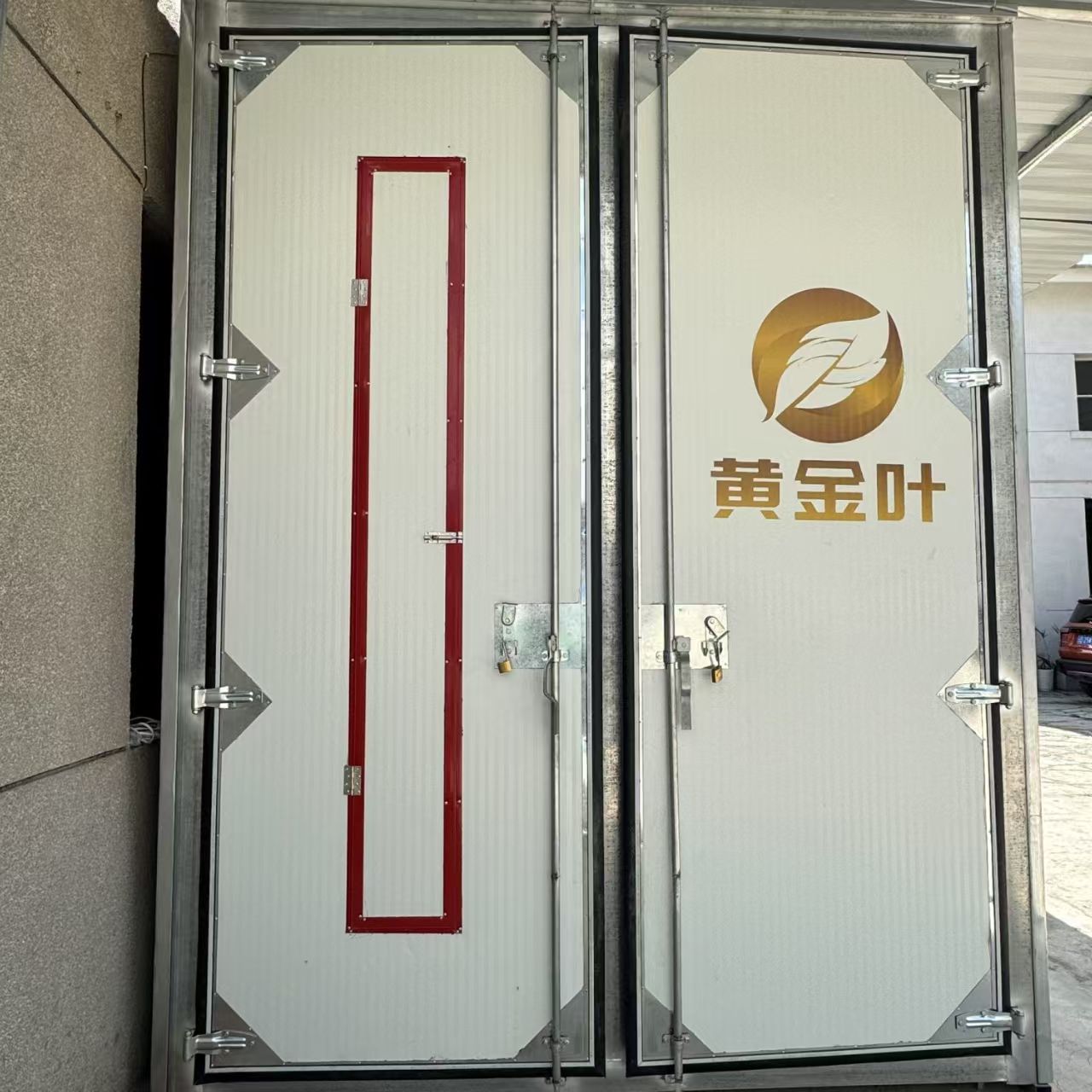 烤房双拉杆门耐用耐高温烤房专用大门发物流厂家直发可定制
