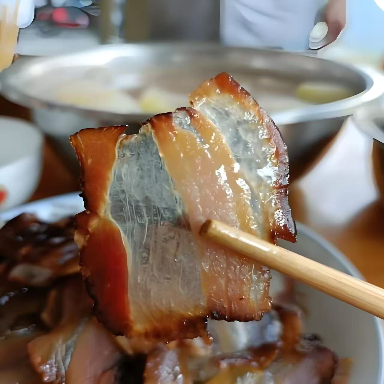 云南镇雄正宗柴火烟熏五花腊肉农家风味