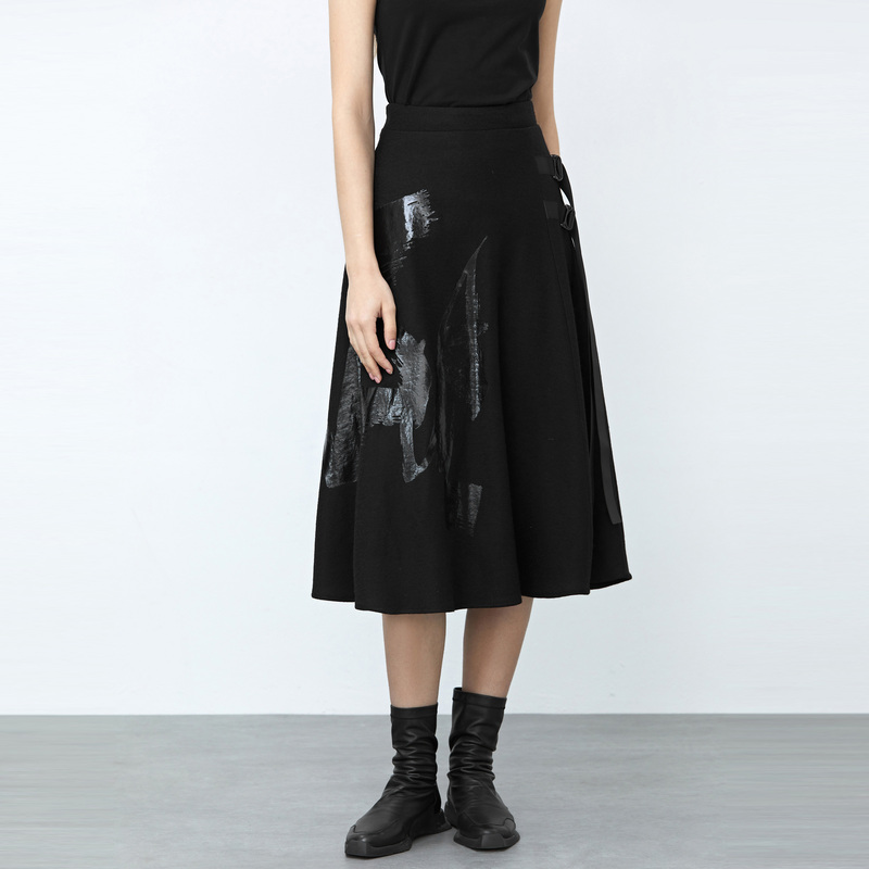 【粉丝专享】圣迪奥高腰时尚黑色复古长款印花百褶半身裙S21481125