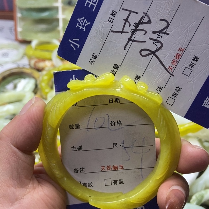 蛇纹石玉未镶嵌戒指