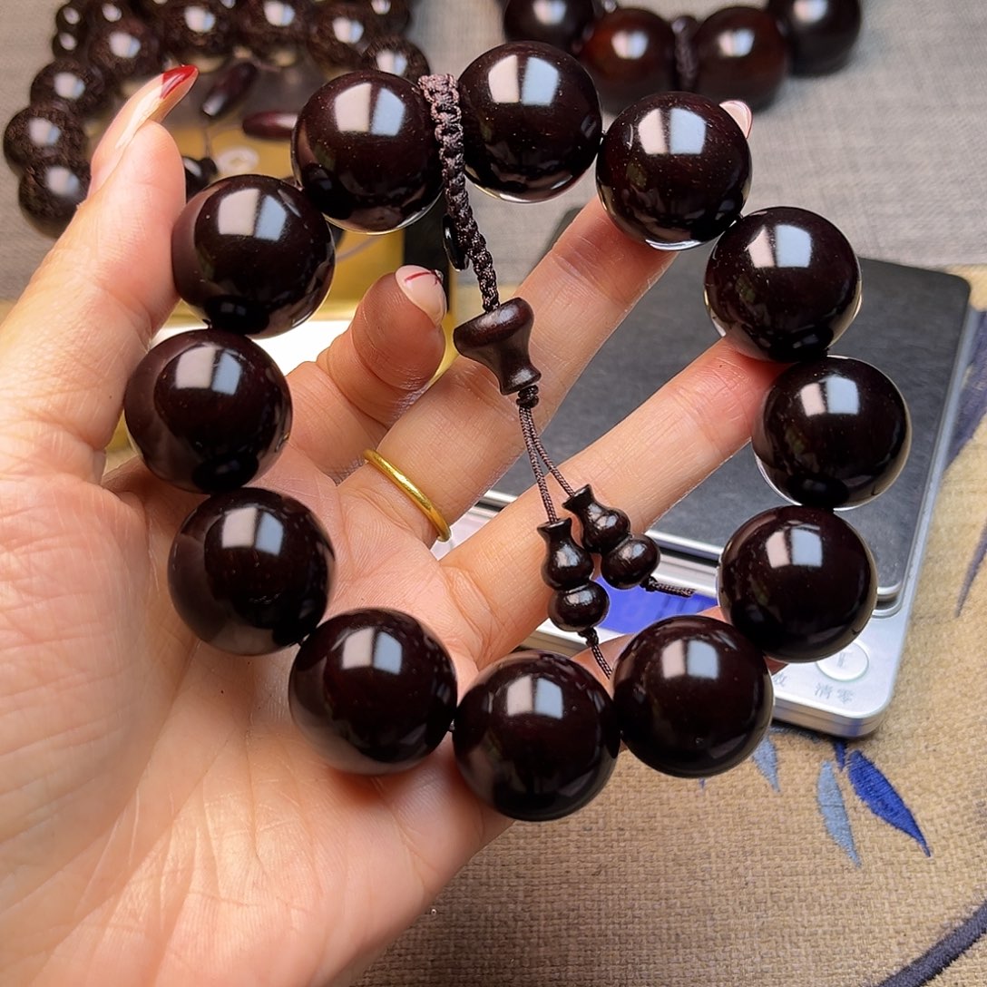 檀香紫檀（小叶紫檀）2.0 12颗