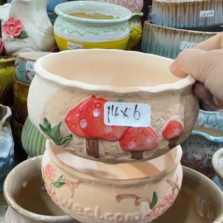 凑9块包邮，有孔花盆