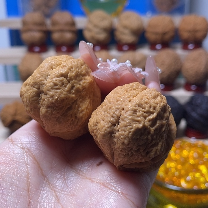 文玩核桃吊坠饕餮23