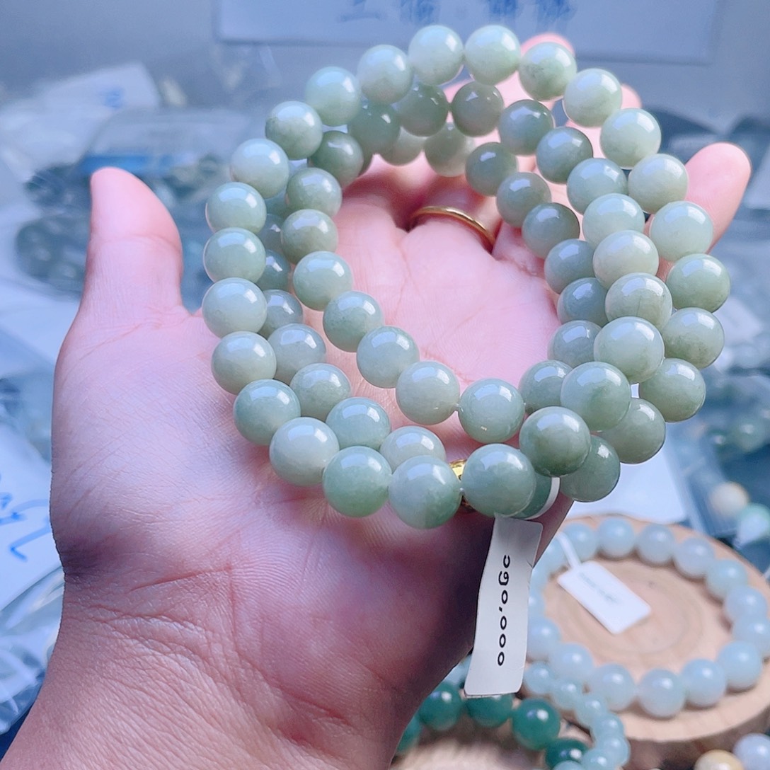 定制翡翠未镶嵌珠串