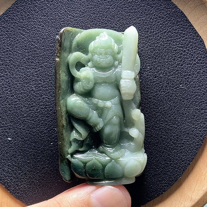 翡翠未镶嵌颈饰翡翠a货