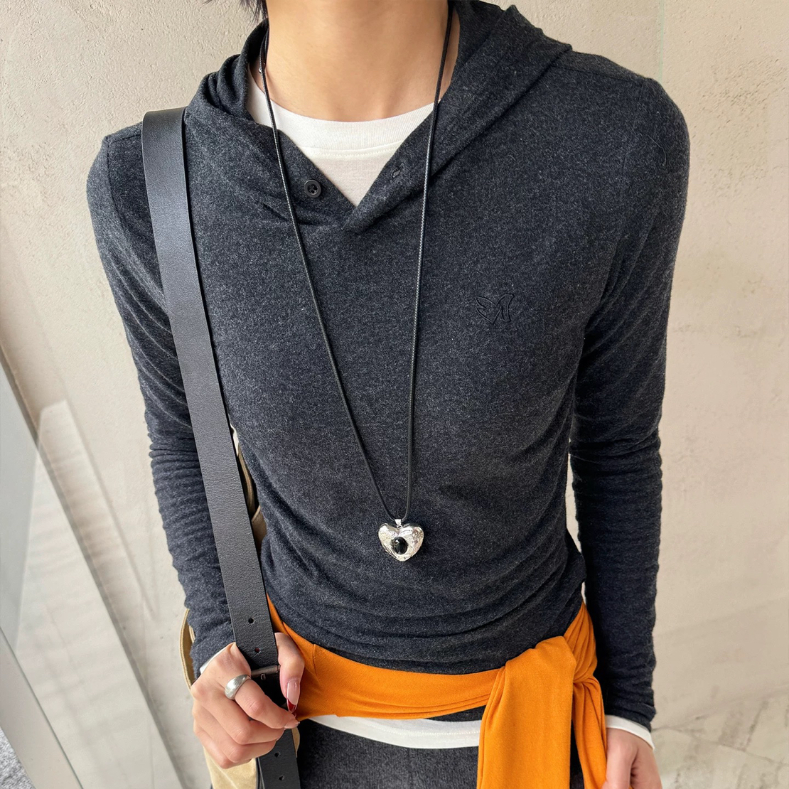 MAKE IF设计师品牌26春纽扣连帽长袖T恤