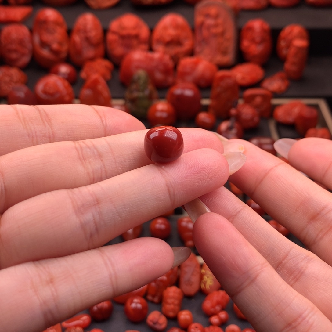 南红玛瑙南红川料原矿老型11mm未镶嵌