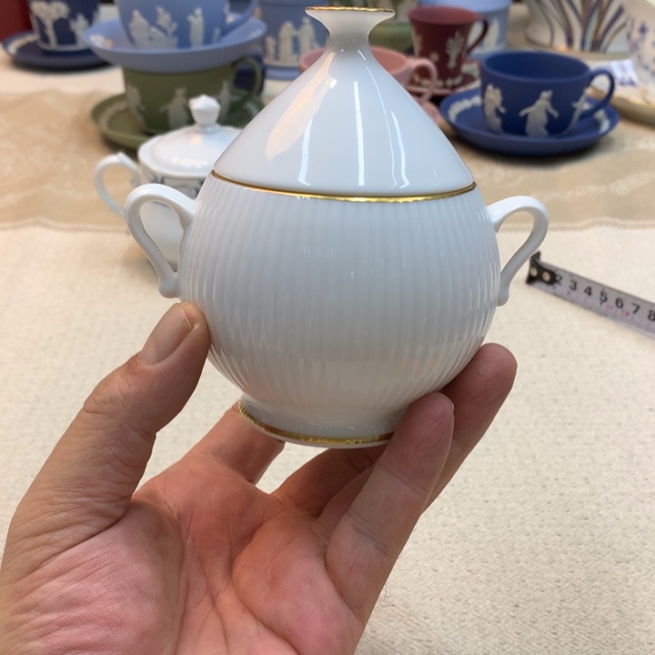 瓷片哈哈哈哈哈哈