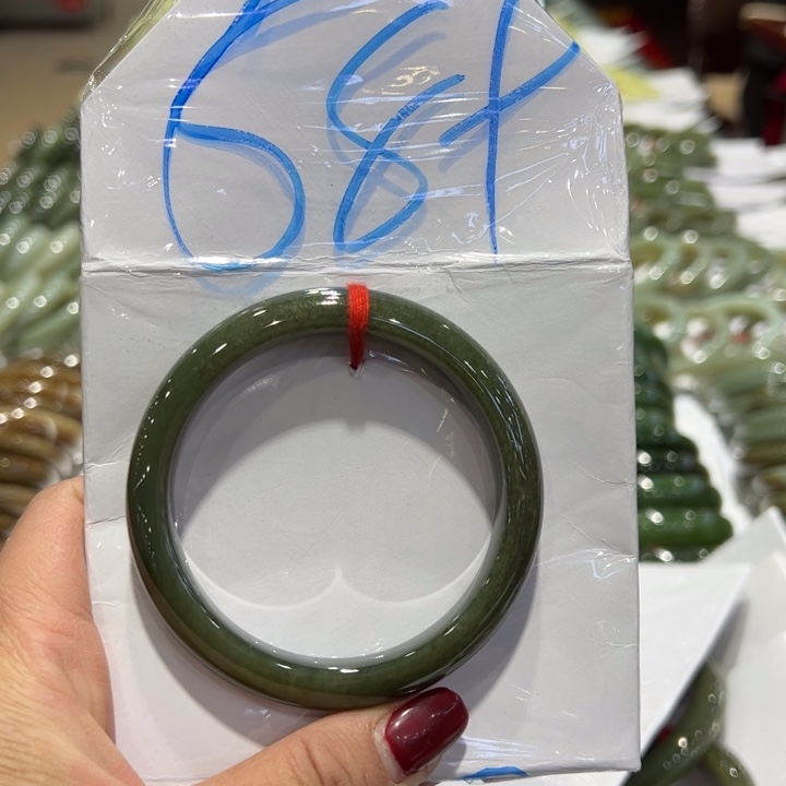 和田玉（糖玉）手镯未镶嵌