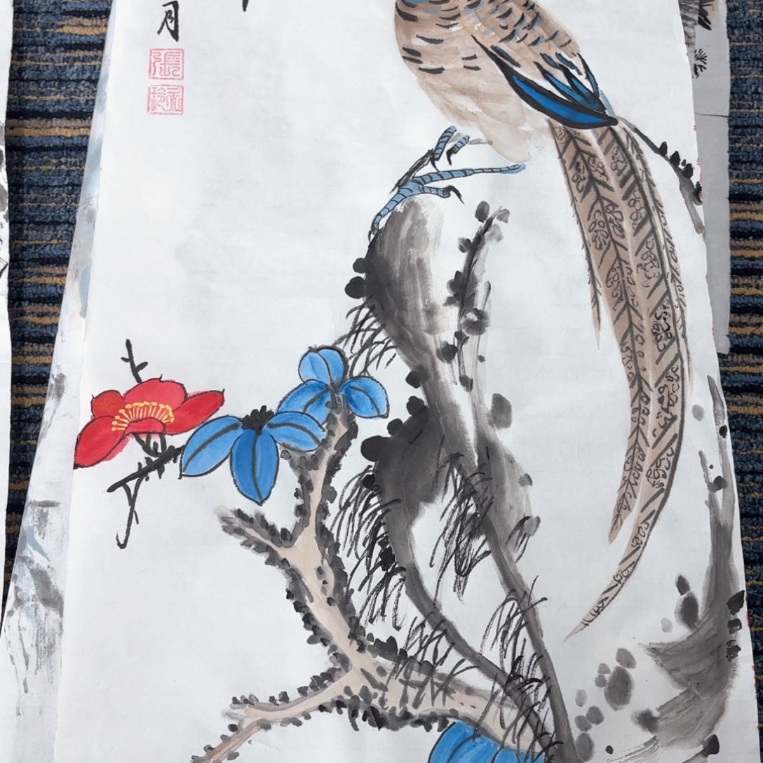 国画张永玲四尺四开花鸟朱