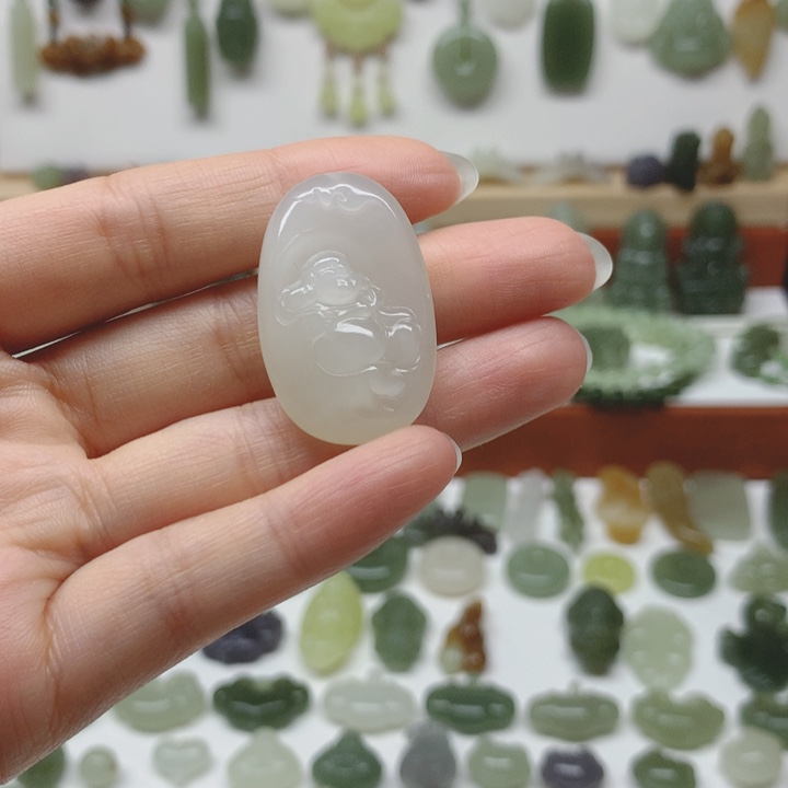 和田玉未镶嵌颈饰