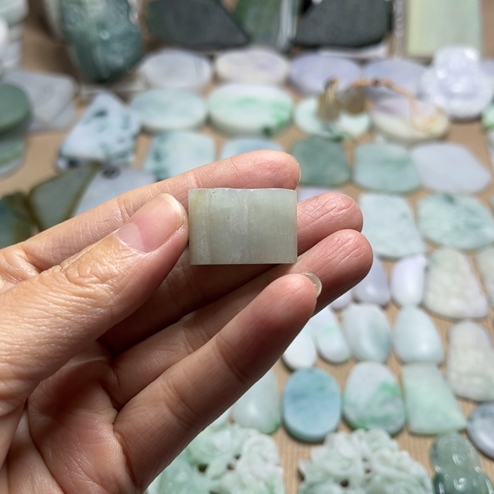 自***光定制翡翠未镶嵌A货