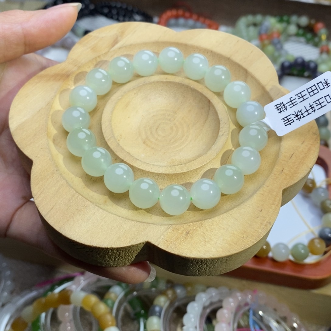 未镶嵌和田玉手链L**~10mm高冰浅晴水圆珠