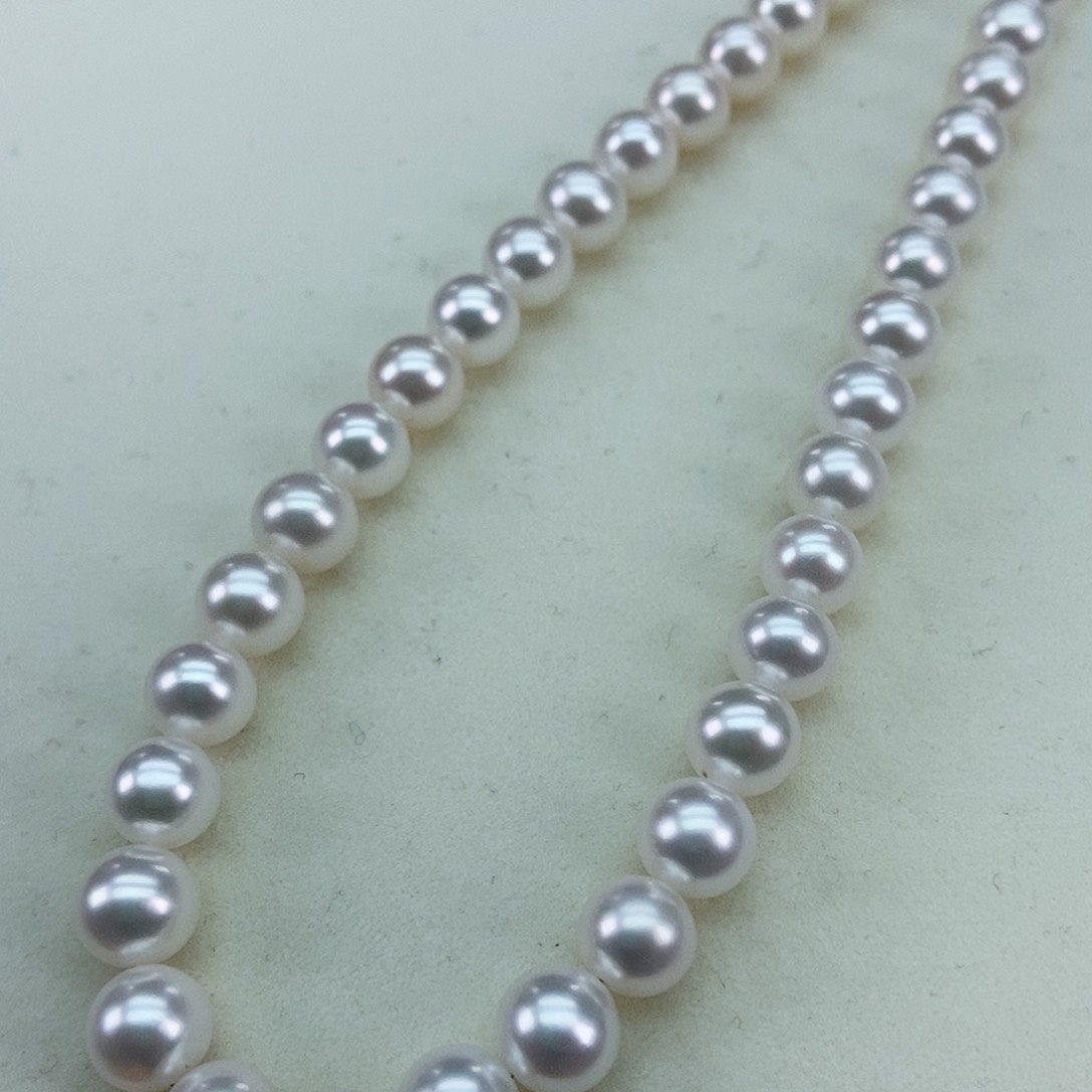 淡水珍珠8极光绸缎白几乎无暇毕业银S925镶嵌