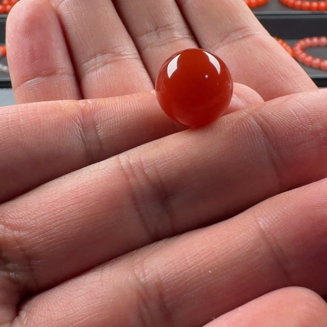 南红玛瑙未镶嵌圆珠15.1