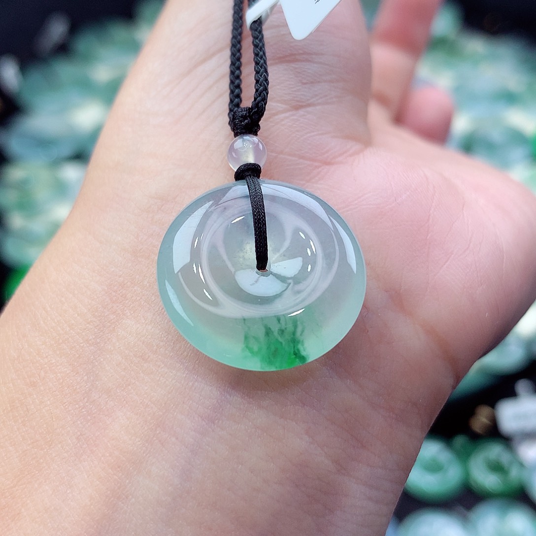 颈饰未镶嵌翡翠编号16。尺寸21.3-5.8