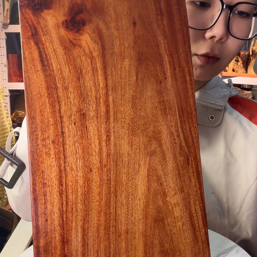 紫檀木类端景台扶***藏