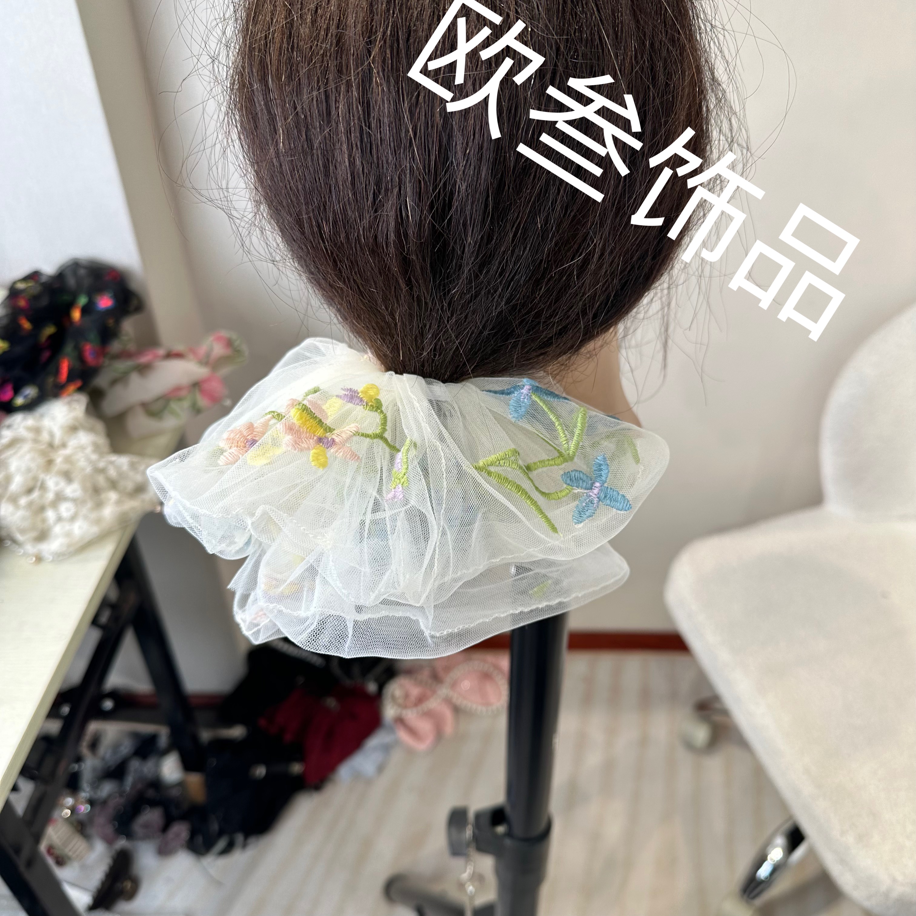 dcq188超大版刺绣蕾丝花花发圈大肠圈发饰百搭春夏新款