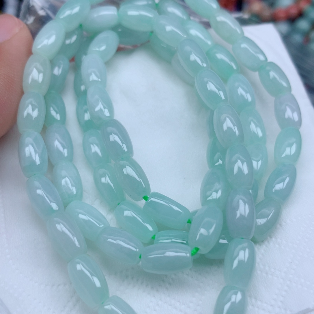 翡翠未镶嵌颈饰珠子翡翠