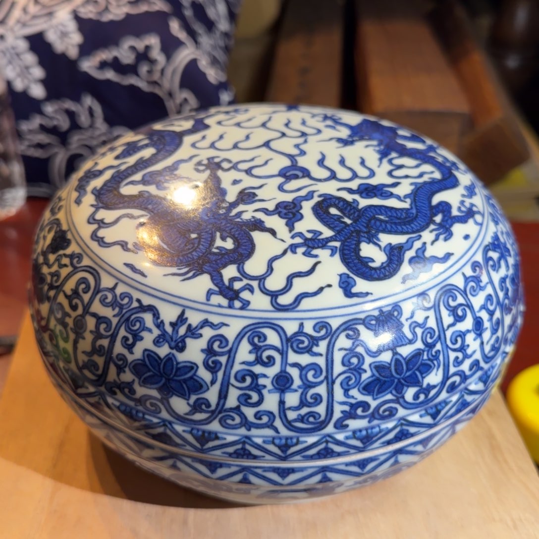 陶工艺品陶瓷盖和盒子