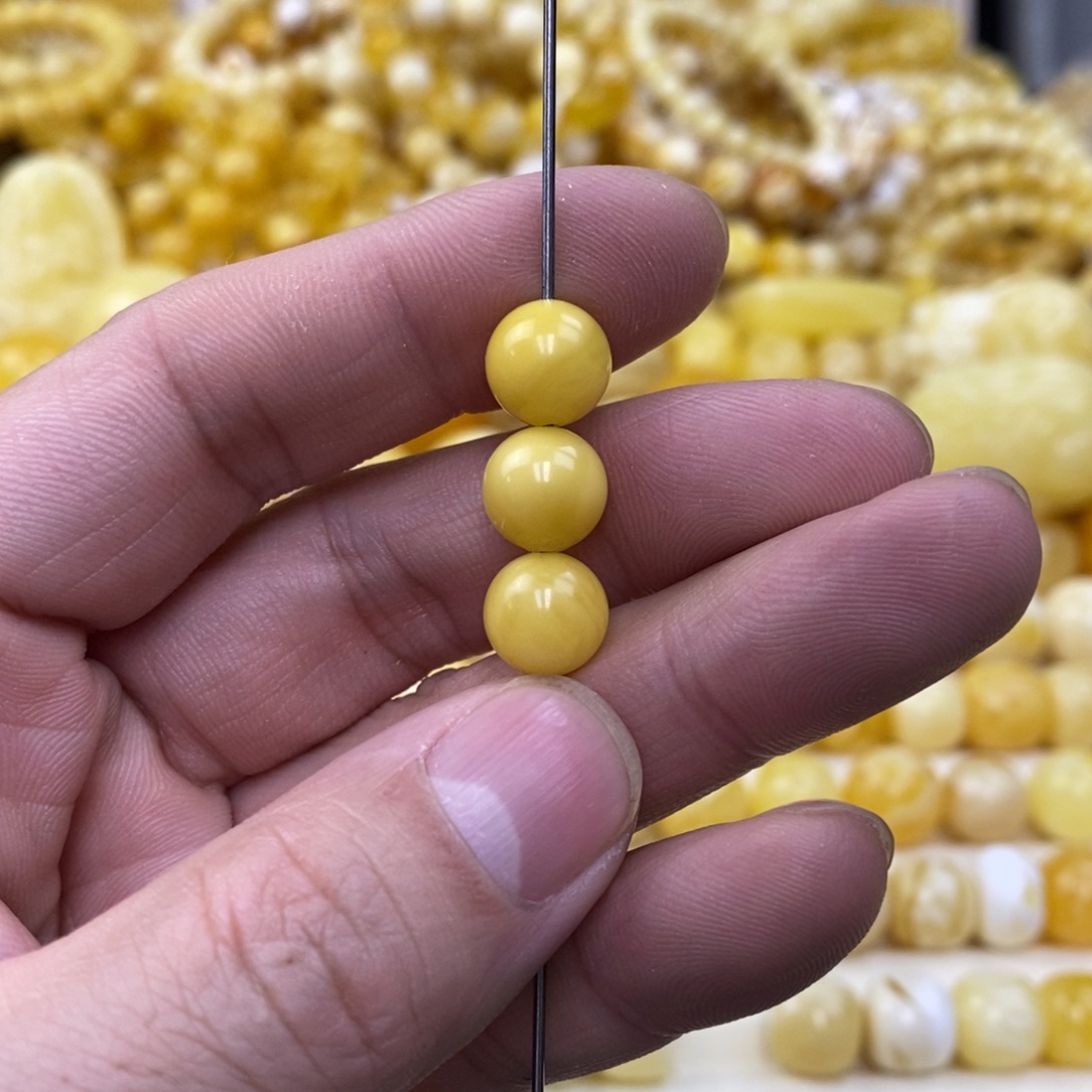 圣***行琥珀未镶嵌珠宝奇石9.9mm