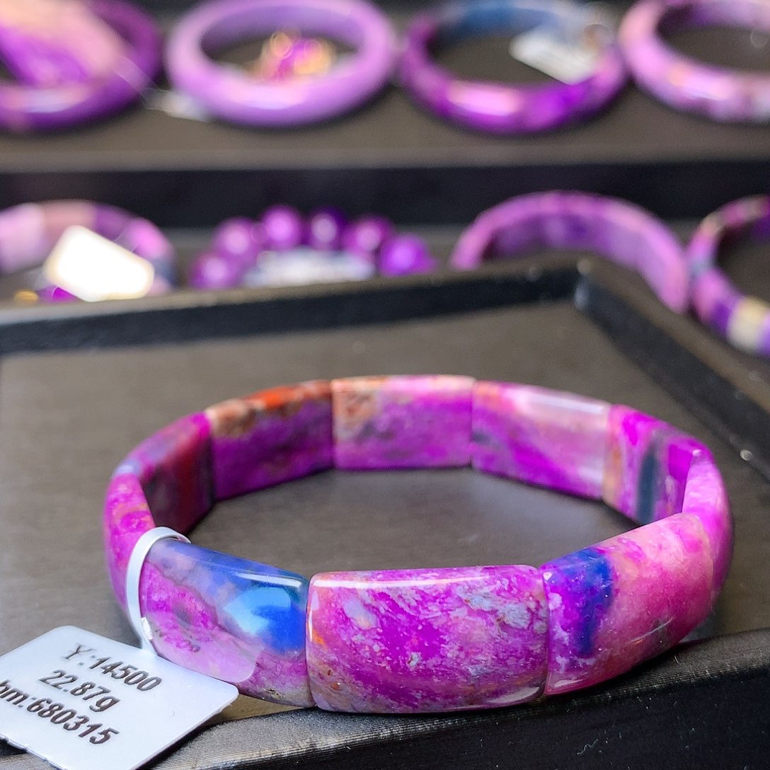 未镶嵌苏纪石（舒俱来）手排