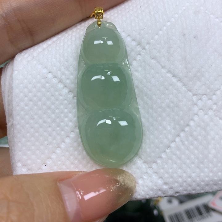 翡翠18K金镶嵌颈饰挂件