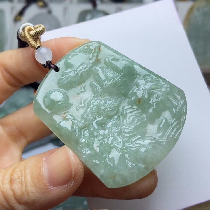翡翠未镶嵌颈饰翡翠