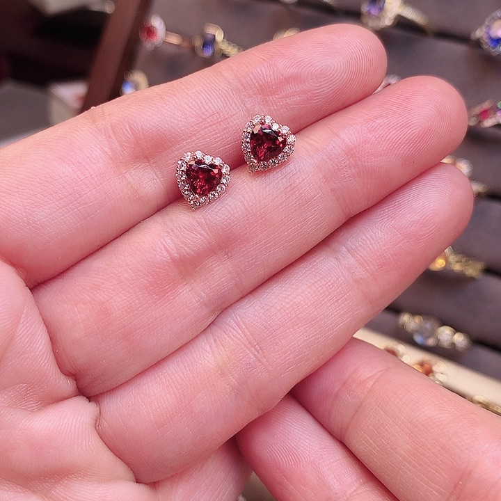 石榴石（紫牙乌）耳饰银S925镶嵌