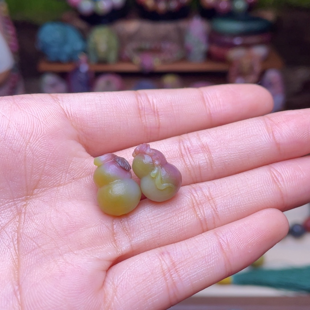 玛瑙/玉髓珠宝半成品未镶嵌和**型盐源玛瑙葫芦