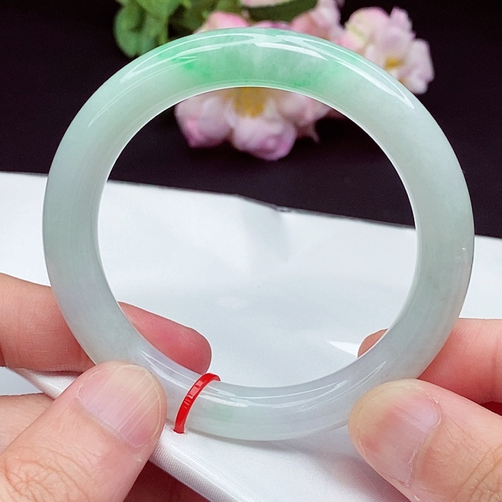 翡翠手镯未镶嵌58.8圈