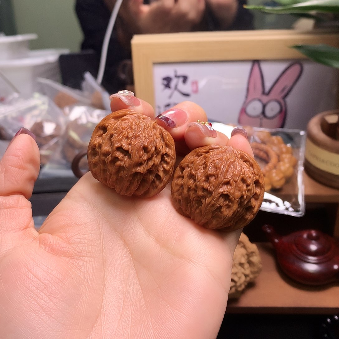 文玩核桃吊坠磨盘36